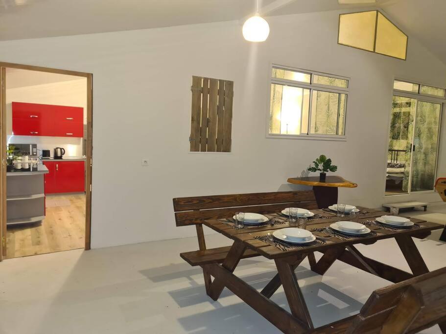 Taharu'U Guest House By The Beach Papara Exterior foto