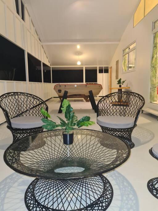 Taharu'U Guest House By The Beach Papara Exterior foto